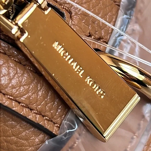 NWT Michael Kors Mercer Brown Pebbled Leather Satchel / Tote - Picture 8 of 11